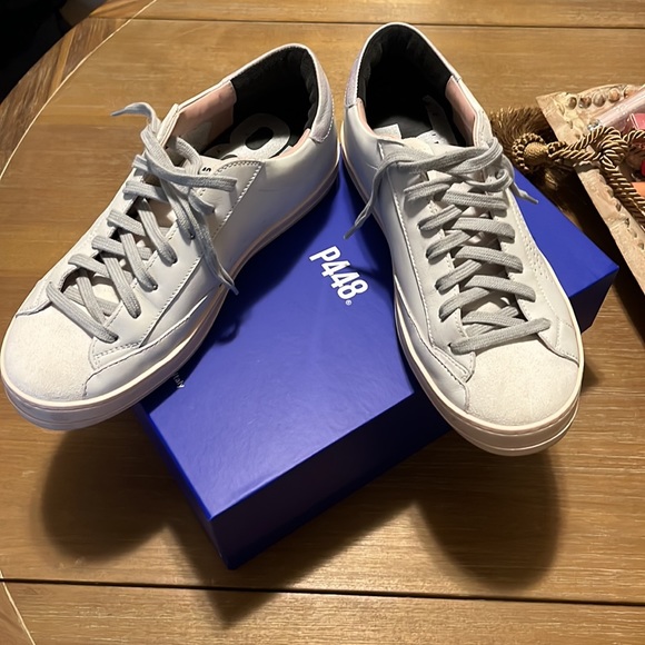 P448 sneakers only worn a few times , not the right size for me .perfect - Picture 7 of 7